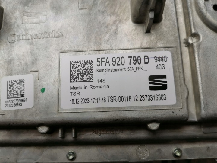 фото №7, Панель приборов cupra leon sportstourer 5fa920790d новый оригинальная запчасть