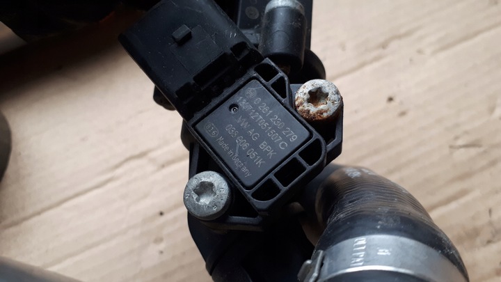 фото №11, S6 c7 4g клапан турбіни лівий праві 4.0 tfsi s7 4g