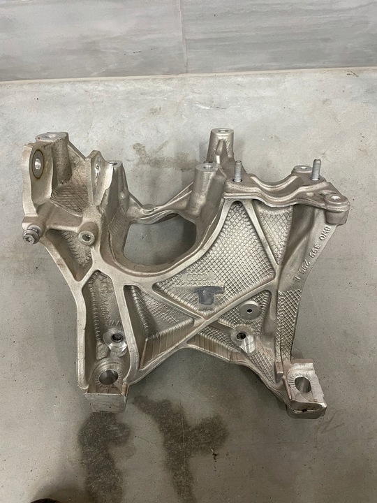 фото №6, Лапи підтримка двигуна оригінал ідеальна 23r 8w0399295e / 8w0399296e