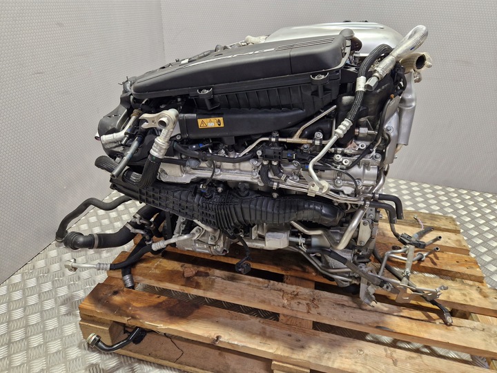 фото №8, Jak новый комплектный двигатель mercedes c-klasa w205 6.3 c63 amg-s рестайлинг 4.0 2021
