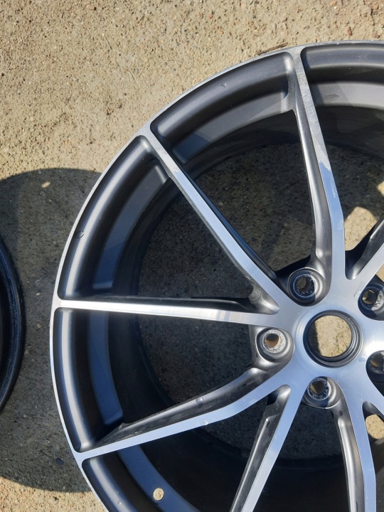 фото №11, Диск ferrari f12 812 gts 10jx20 et48,4 5x114,3
