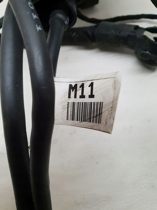 фото №7, Hyundai ix35 09-15 установка клема плюсова акумулятора 91850-2y110