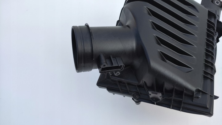 фото №10, Bmw 1 f40 2 f45 x1 f48 x2 f39 2.0d корпус фільтра повітря tc144