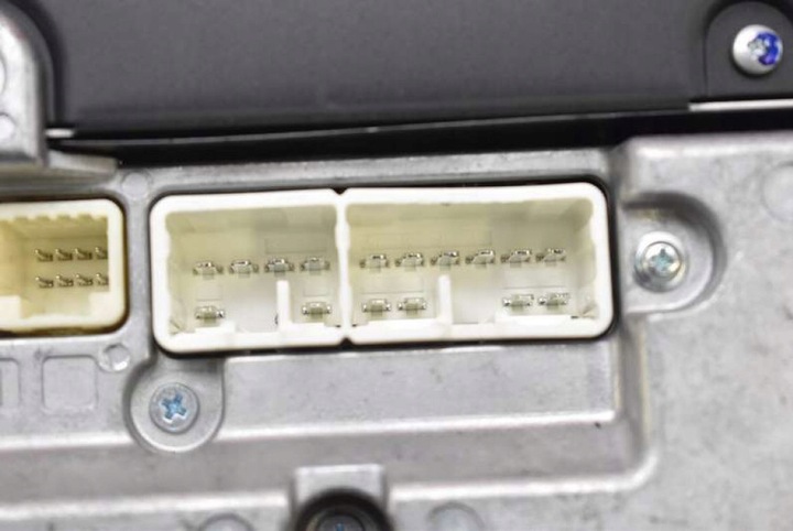 фото №8, Радио радиопроигрыватель cd aux 86120-05161 toyota avensis t27 09-11