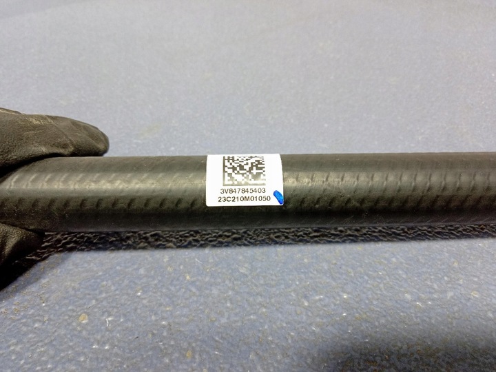 фото №5, Bmw ix1 x1 u11 шланг водяной жидкости охлаждающей 8478454