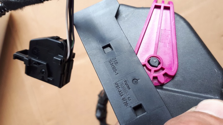 фото №10, A4 b8 s4 q5 штекер жгут bang&olufsen