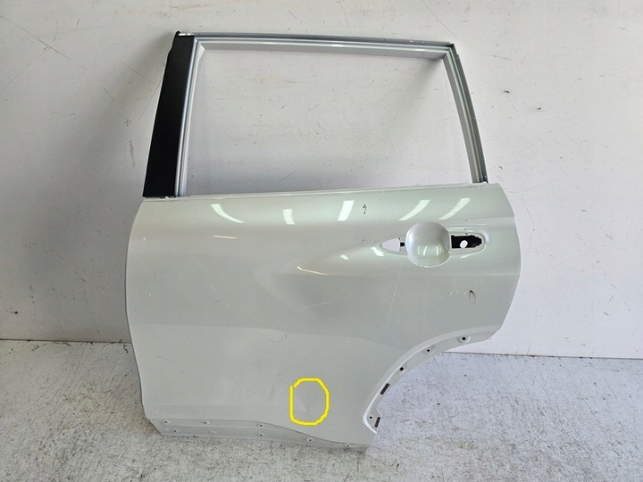 фото №1, Toyota corolla cross двері