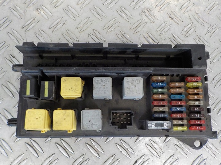 фото №1, Sprinter 906 06-14 коробка предохранителей