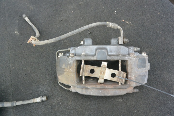 фото №8, Супорт перед правий лівий шланг tesla модель s