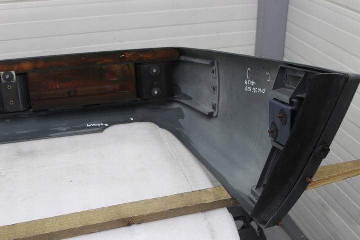 фото №14, Mercedes w124 бампер зад задний sedan матовый