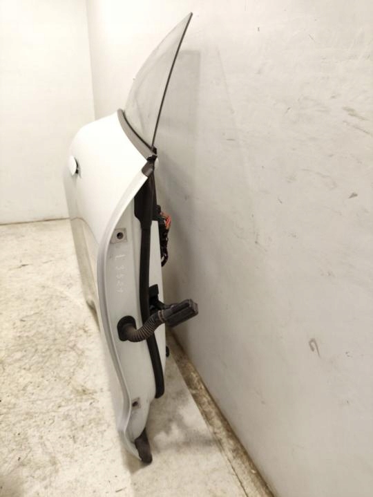 фото №13, Дверь porsche taycan 2021 з задний po правой