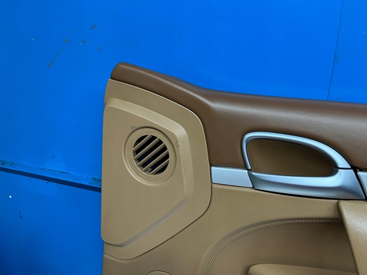 фото №8, Porsche cayenne s i 7l оббивка двері праві перед