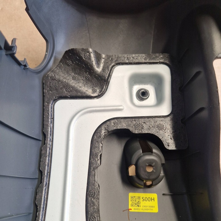 фото №11, Защита колонки рулевого нижняя hyundai ioniq 6 oem 84852-kl000