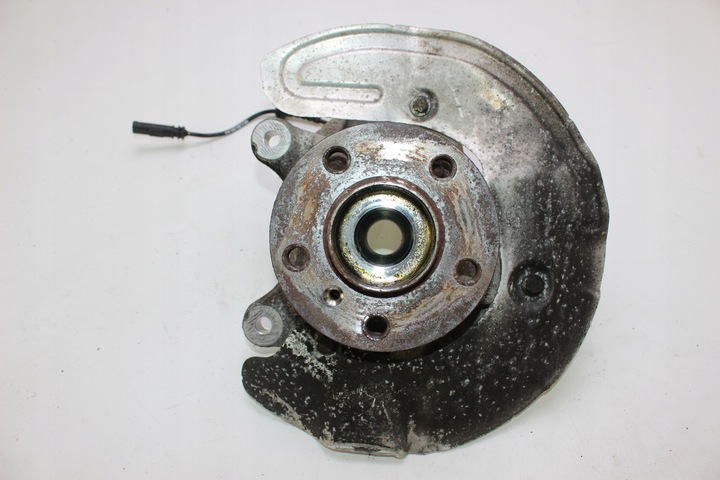 фото №1, Поворотна опора ступиця ліва перед 6876645 bmw f44