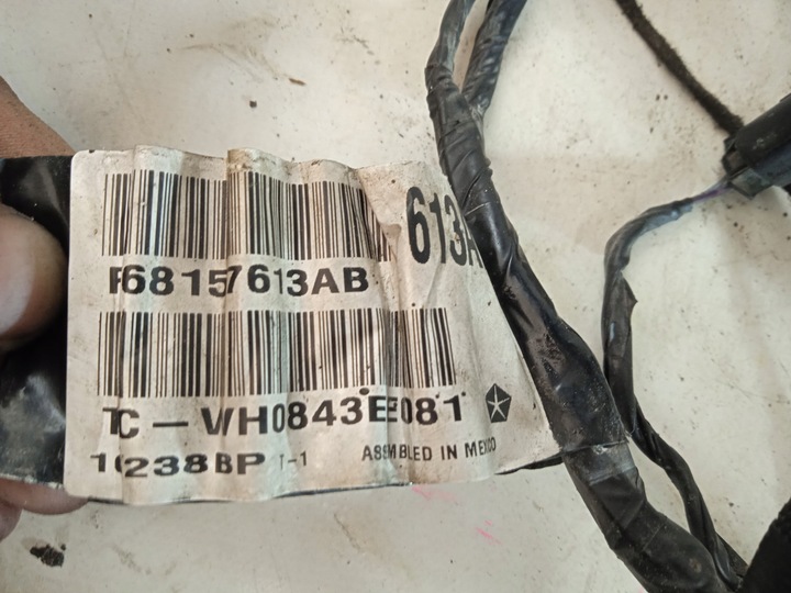 фото №12, Town country v 10- джгут бампера usa p68157613ab