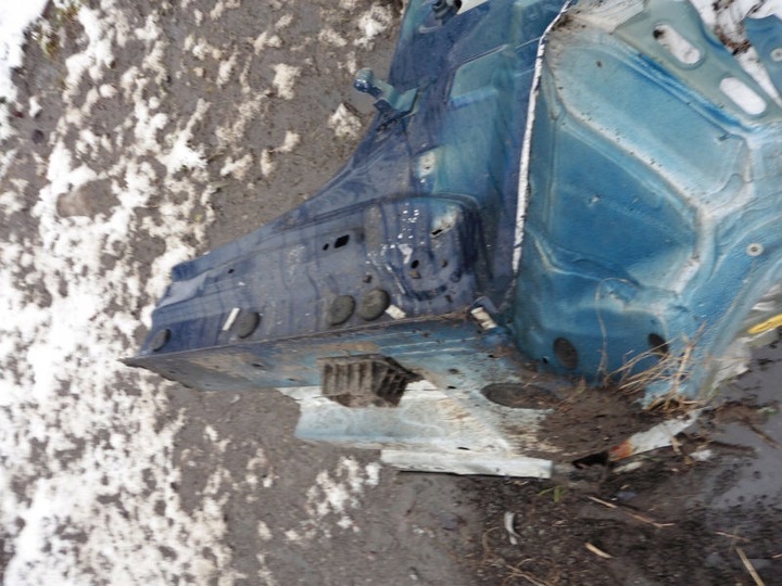 фото №1, Mini countryman f60 чверть поріг стійка праві