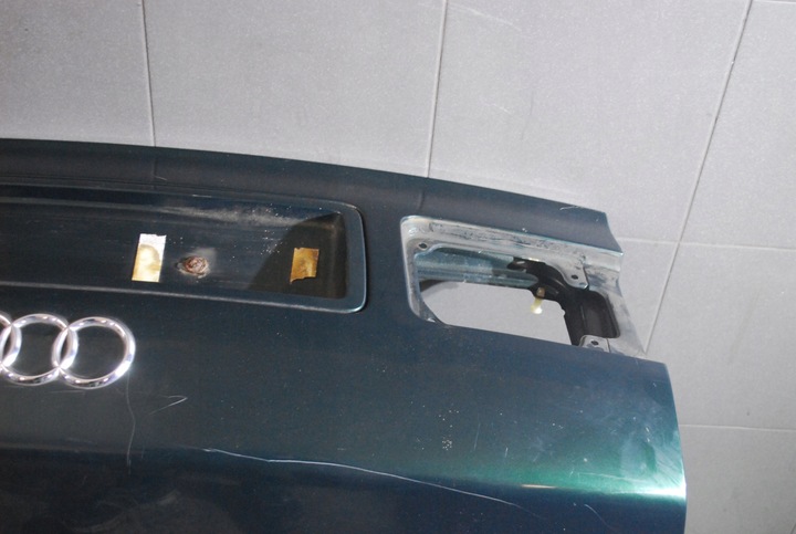 фото №4, Крышка багажника audi a8 d2 lz6h голый