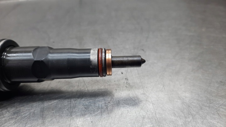 фото №5, Pompowtryskiwacz 038130073ba vw passat b5 audi a4 1.9 tdi avf 130km