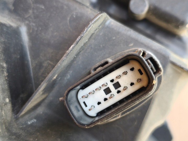 фото №15, Ford mondeo mk5 2.0 tdci лампа ліва права перед ксенон ксенон