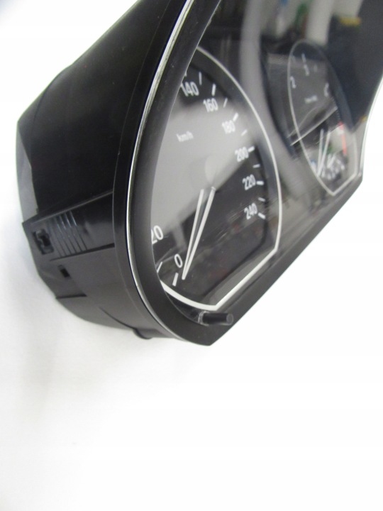фото №8, Панель приладів bmw 1 e81 e82 e87 e88 n47 116d 118d європа