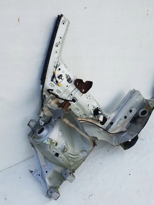 фото №5, Aygo citroen c1 ii peugeot 108 14- стойка порог перед правый