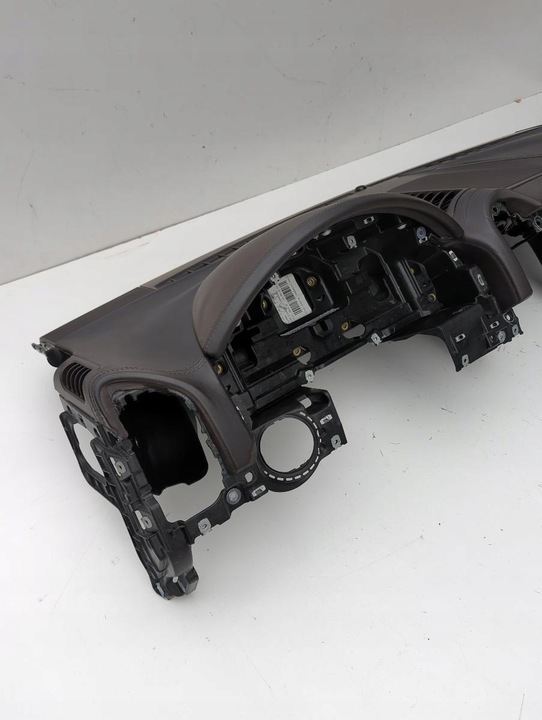 фото №6, Панель консоль кожа защита колонки 7p5857003d porsche cayenne 7p5