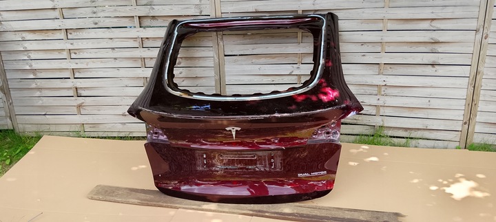 фото №6, Крышка багажника зад задняя tesla модель y 20-24rok оригинал