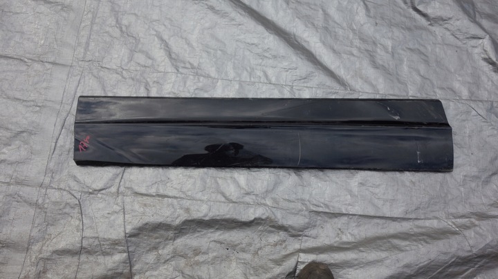 фото №1, Vw touareg iii r-line 760 планка двері лівий перед