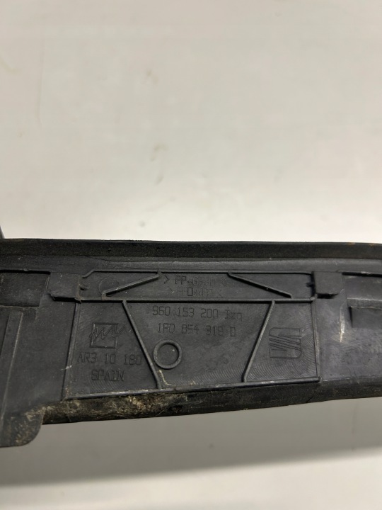 фото №6, Молдинг скла ліві перед seat leon ii 1p0854319d