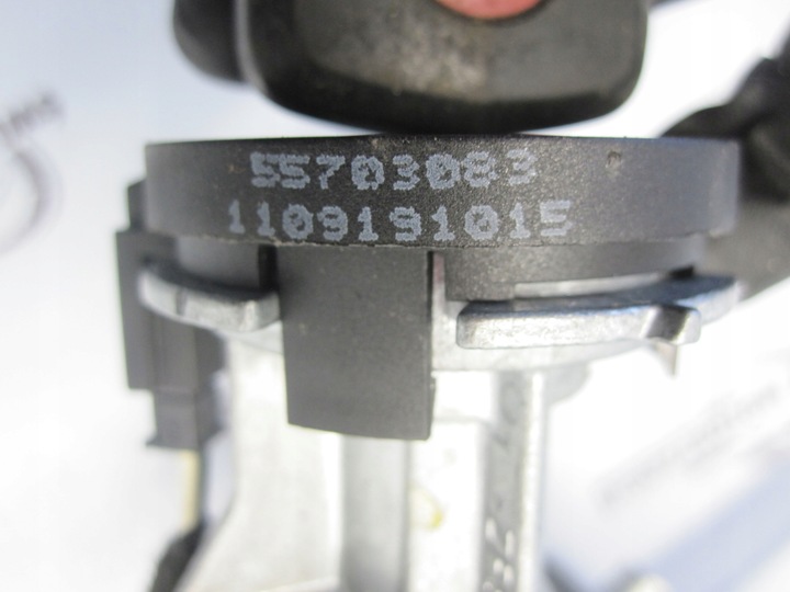 фото №6, Opel corsa d рестайлинг 12r колонка руль замок зажигания 56155e 09180562