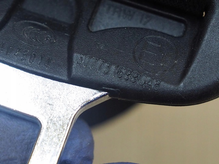 фото №15, Ремни pas подушка безопасности audi a3 vw sharan 7n0857737de