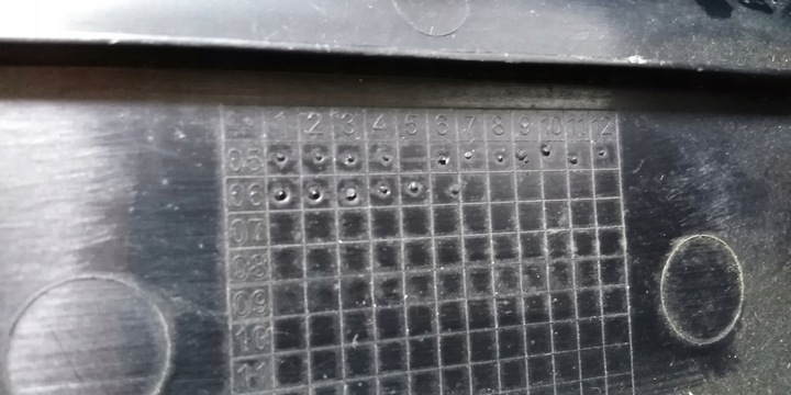 фото №12, Audi q7 4l подлокотник туннель средний 06r eur