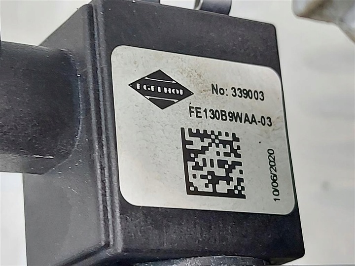 фото №10, Провода трубка кондиционера ford kuga mk3 втулка стабилизатора 2,5 гибрид 20-