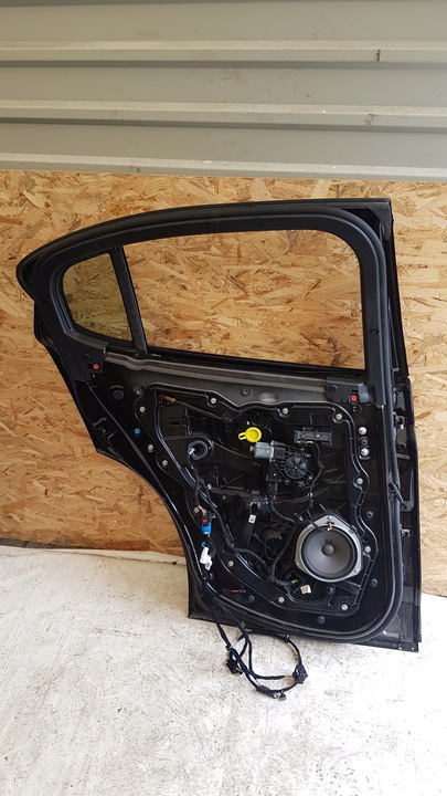 фото №6, Alfa romeo stelvio двері kpl.lewy зад