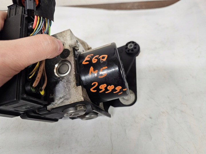 фото №8, Bmw m5 e60 5.0 v10 насос abs dsc 7841983 10.0212-0266.4 10.0961-0867.3