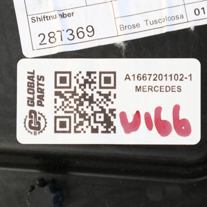 фото №13, Mercedes w166 крепление обшивка подъемник стекла двери левые зад a1667201102