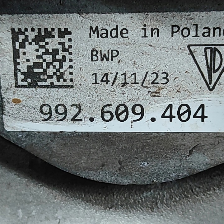 фото №7, Ступиця заднього правого диски porsche 911 992 992505436b 32996669 3.0l