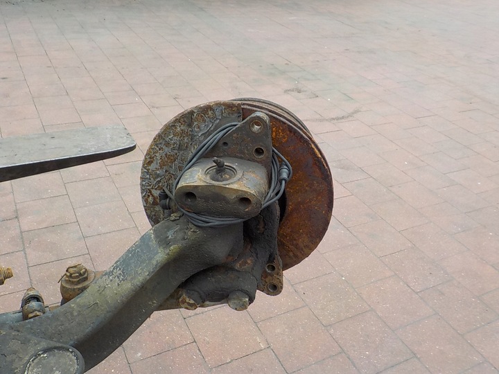 фото №8, Iveco eurocargo 02-12 балка вісь передня ресори