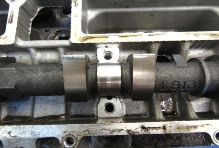 фото №7, Ford mondeo mk31.8 16v головка двигуна 1s7g6090a2