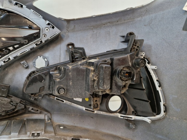 фото №12, Hyundai i30 iii 3 рестайлинг бампер передний перед галоген led 86511 g4500
