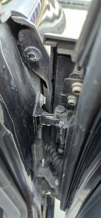 фото №1, Установка дверь перед зад жгут дверь vw golf 5 plus 2003-2009