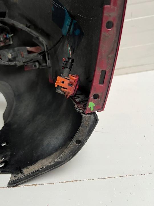 фото №9, Бампер задній зад mazda 3 iv 4 6-pdc камера