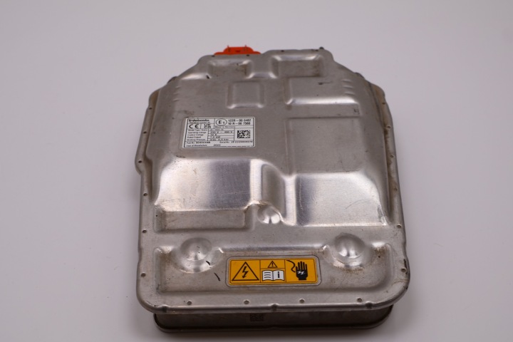 фото №5, Jeep wrangler jl chrysler pacifica подогреватель аккумулятора вебасто 68443445ac,
