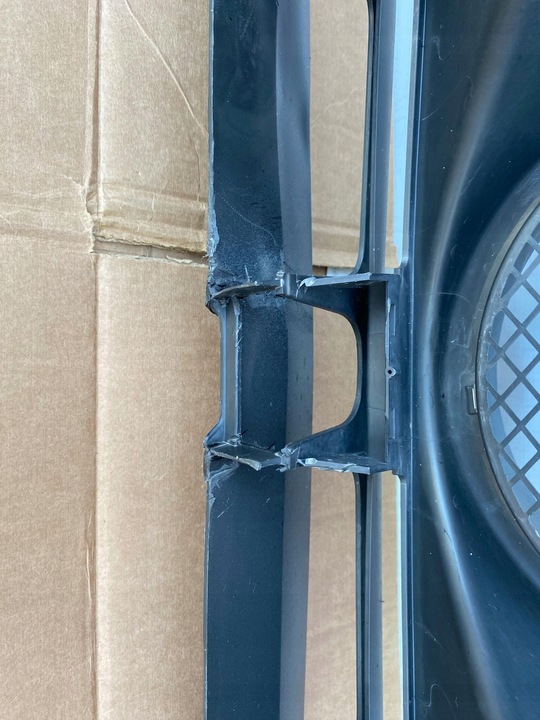 фото №11, Mercedes sprinter 907 910 16- решётка пластик решётка радиатора з эмблема оригинал