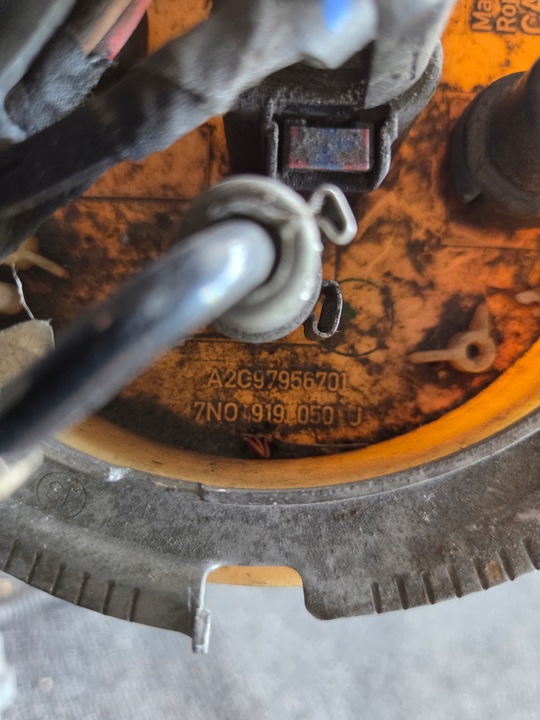 фото №5, Насос пального поплавок vw volkswagen sharan ii 7n0919050j a2c97956701