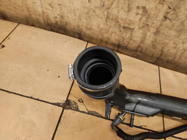 фото №6, Шланг труба шланг повітря інтеркулер explorer vi 6 3.0 гібрид