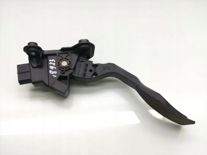 фото №7, Mitsubishi outlander педаль газа / ускорения 2.0 гибрид 4wd 1600a115