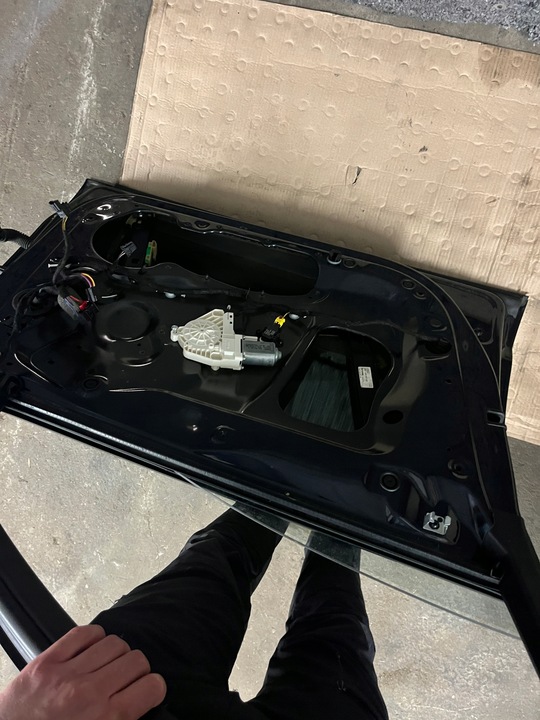 фото №13, Audi a6 c7 4g lx5r дверь левая передние sedan перед avant универсал демонтаж