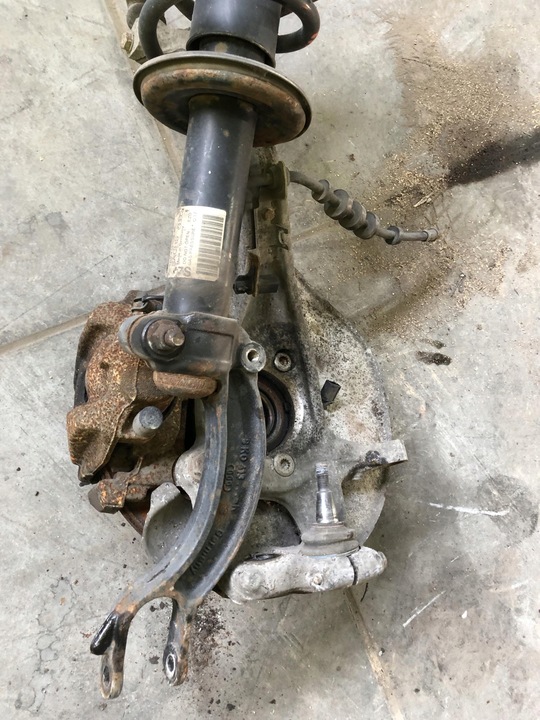 фото №6, Audi a4 b8 1.8 tfsi поворотный кулак левая