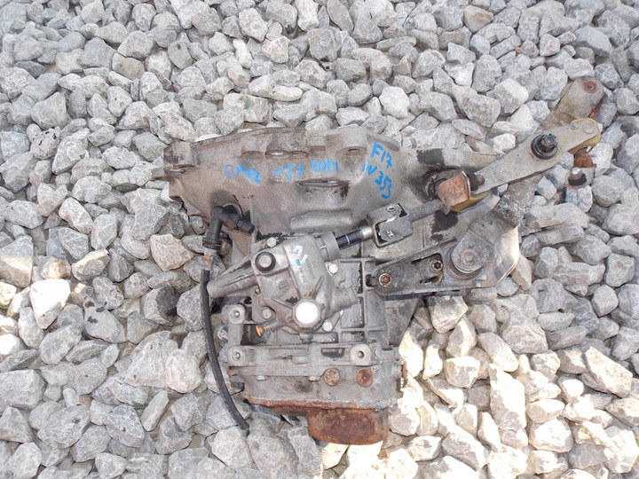 фото №2, Коробка передач коробки передач combo corsa c 1.3 cdti f17w355